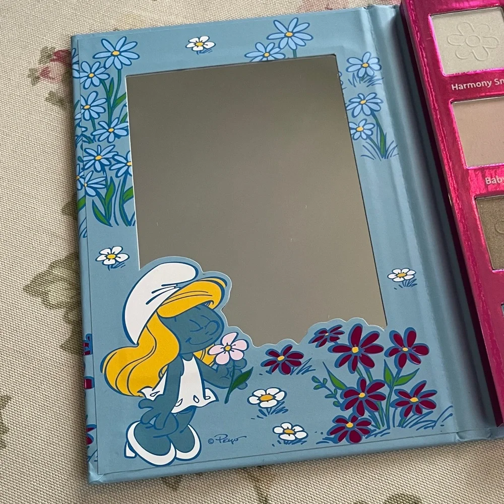 Last chance B4 donating. NEW! Smurfs Smurfette Eyeshadow Palette with Mirror - Picture 10 of 12